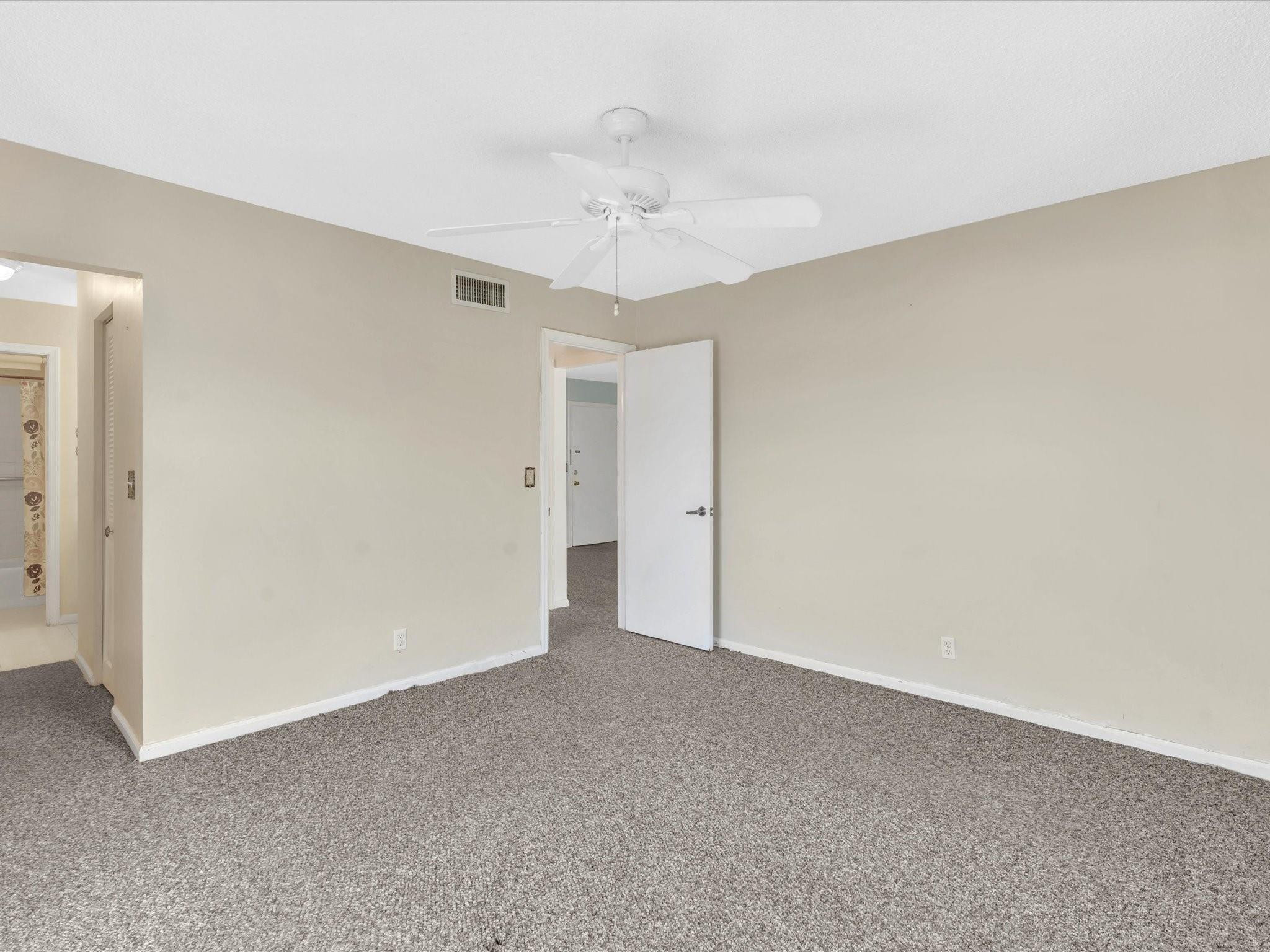 150 Cypress Club Dr 535