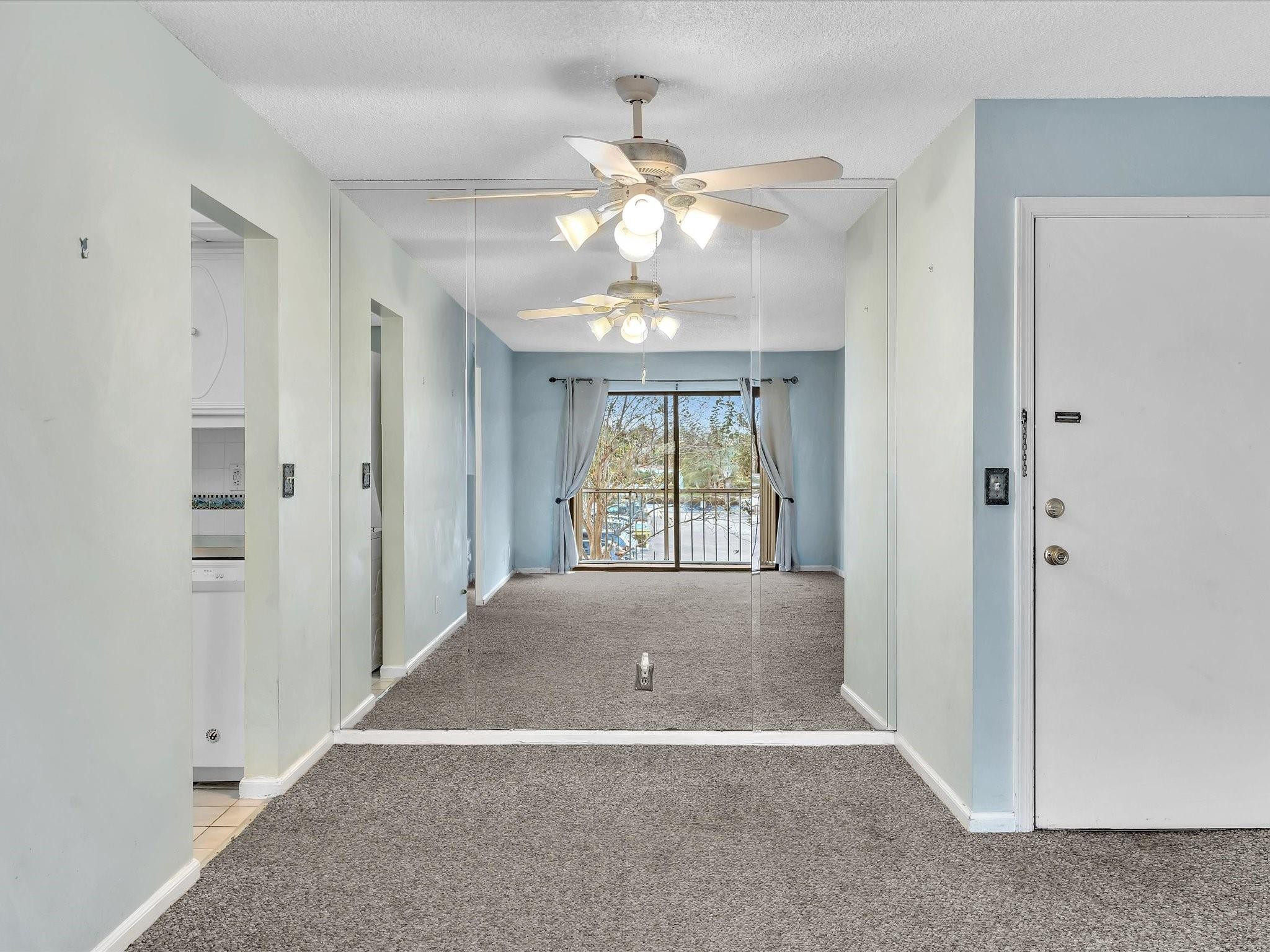 150 Cypress Club Dr 535