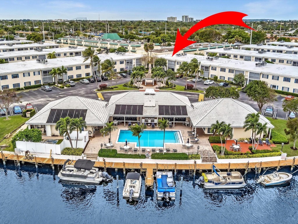 150 Cypress Club Dr 535