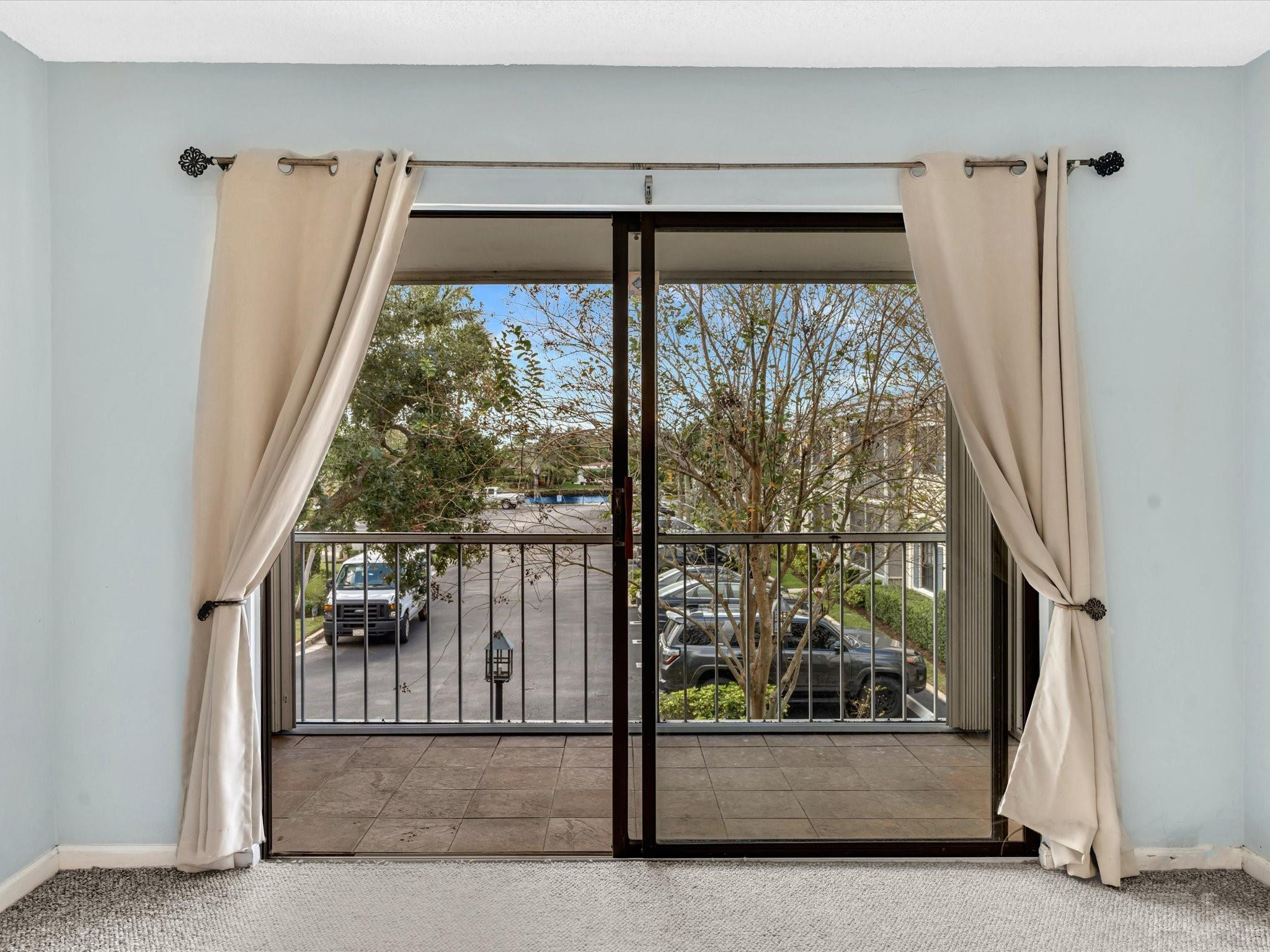 150 Cypress Club Dr 535