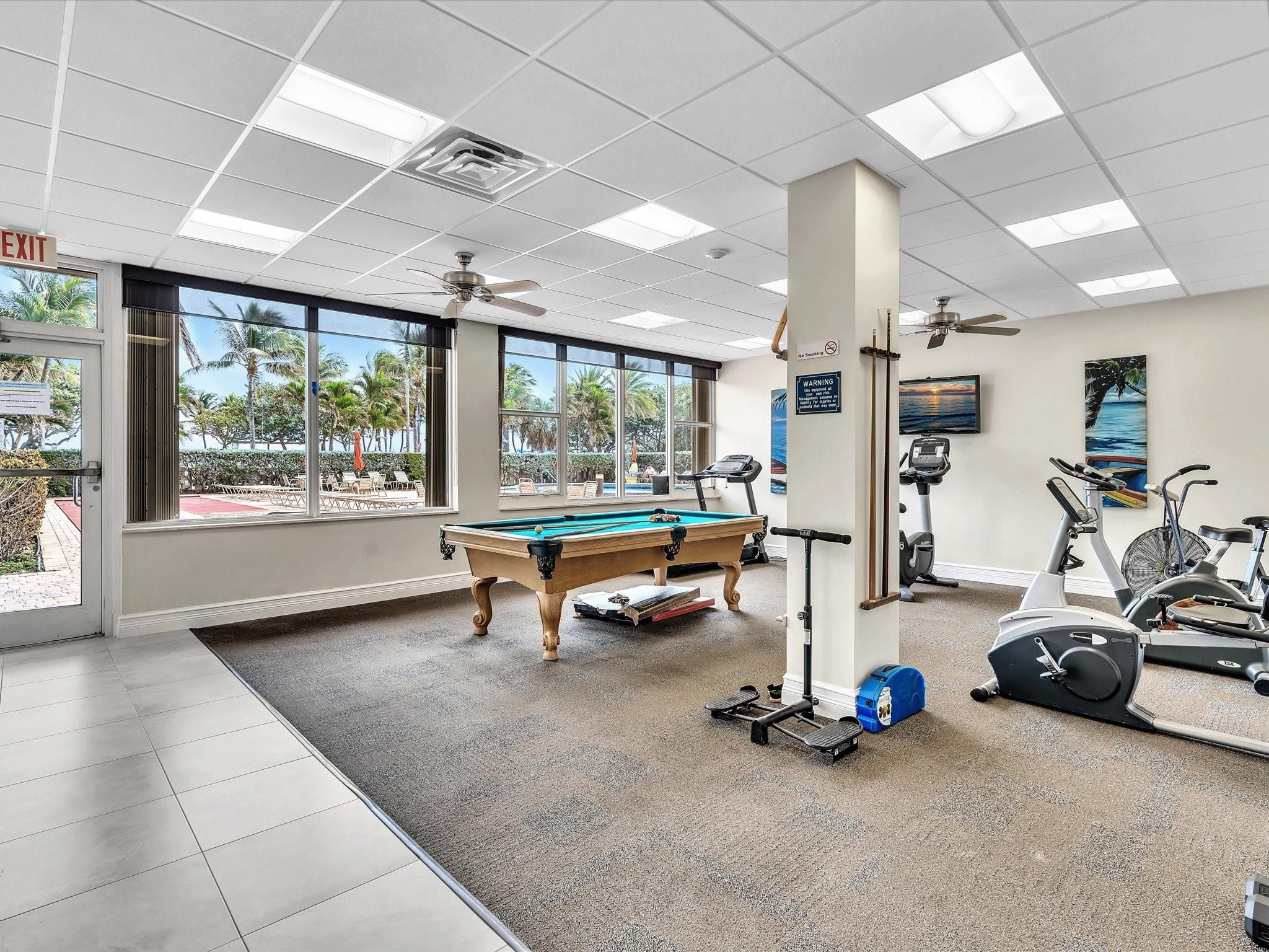 305 N Pompano Beach Blvd 405