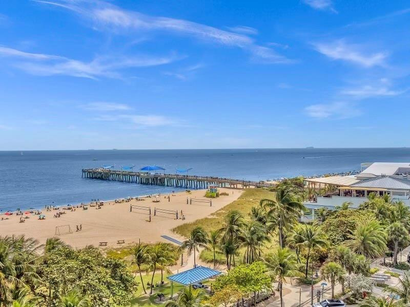 305 N Pompano Beach Blvd 405