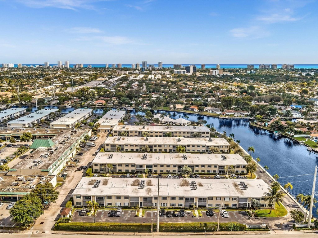 110 Cypress Club Dr 125