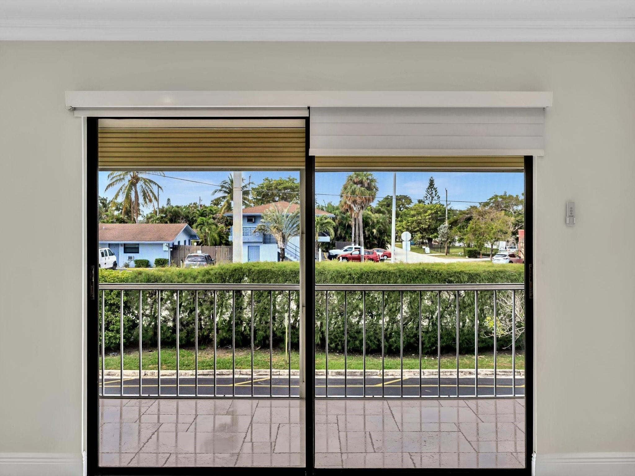 110 Cypress Club Dr 125