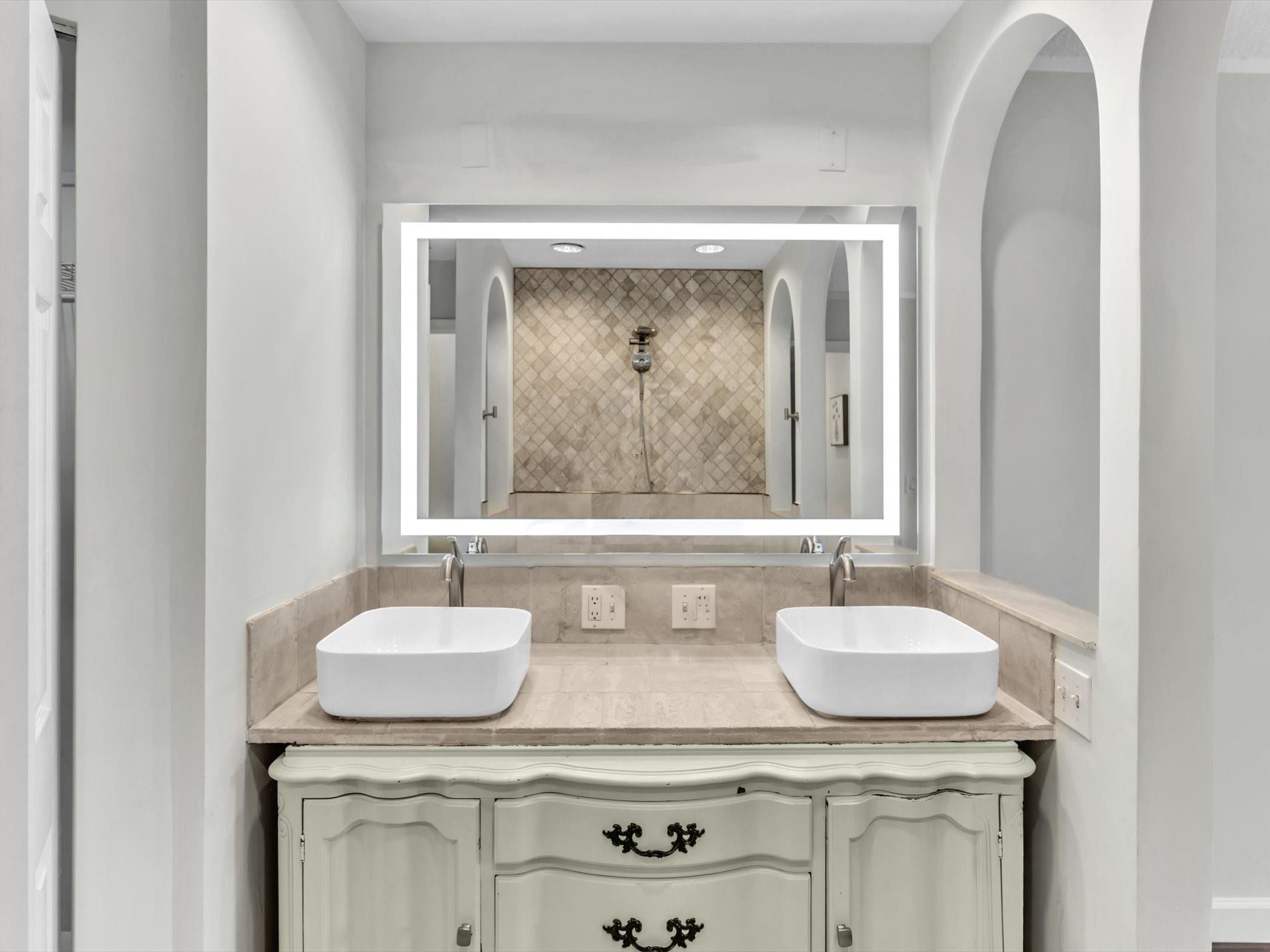 110 Cypress Club Dr 125