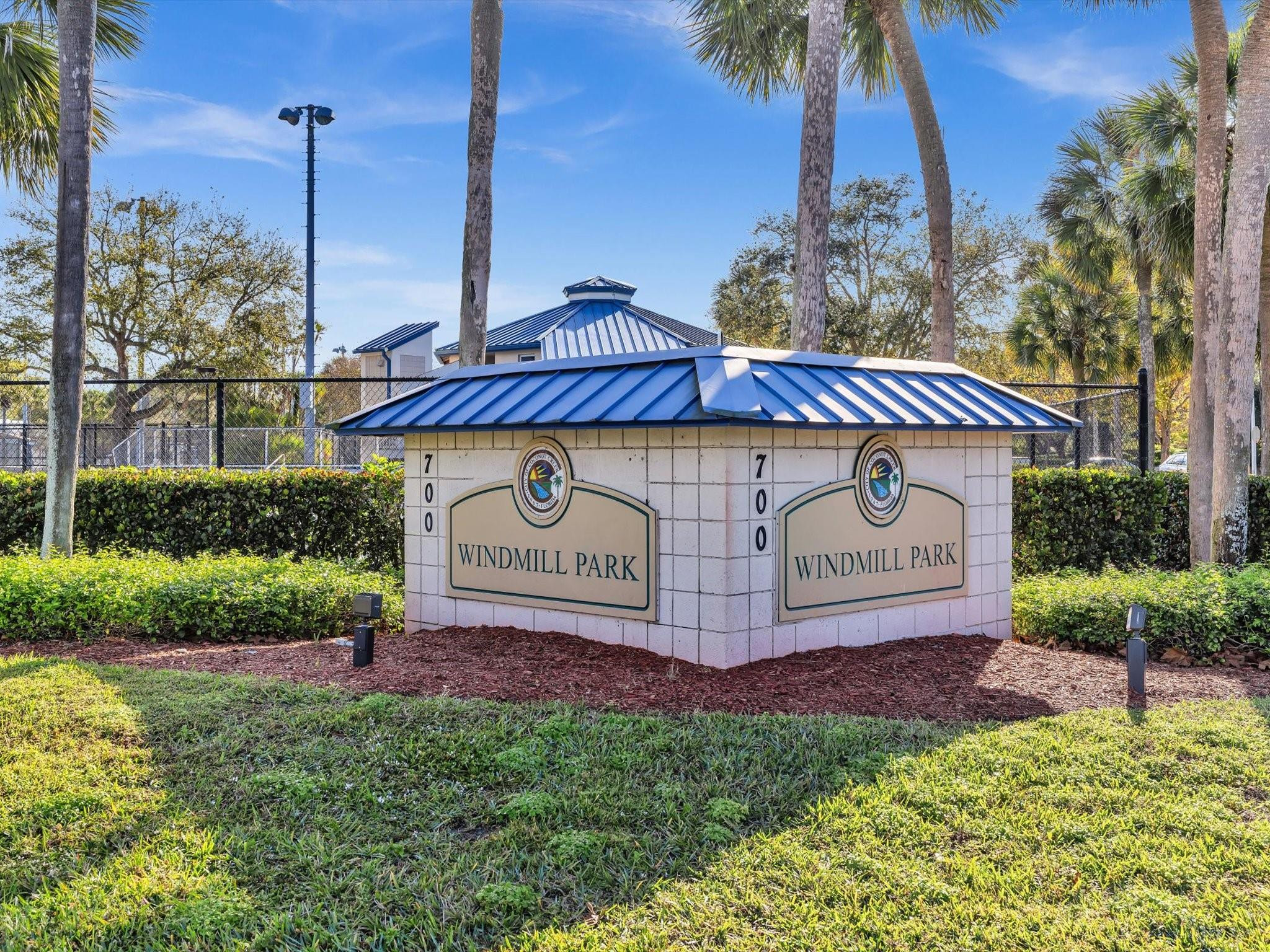 545 Oaks Ln 505