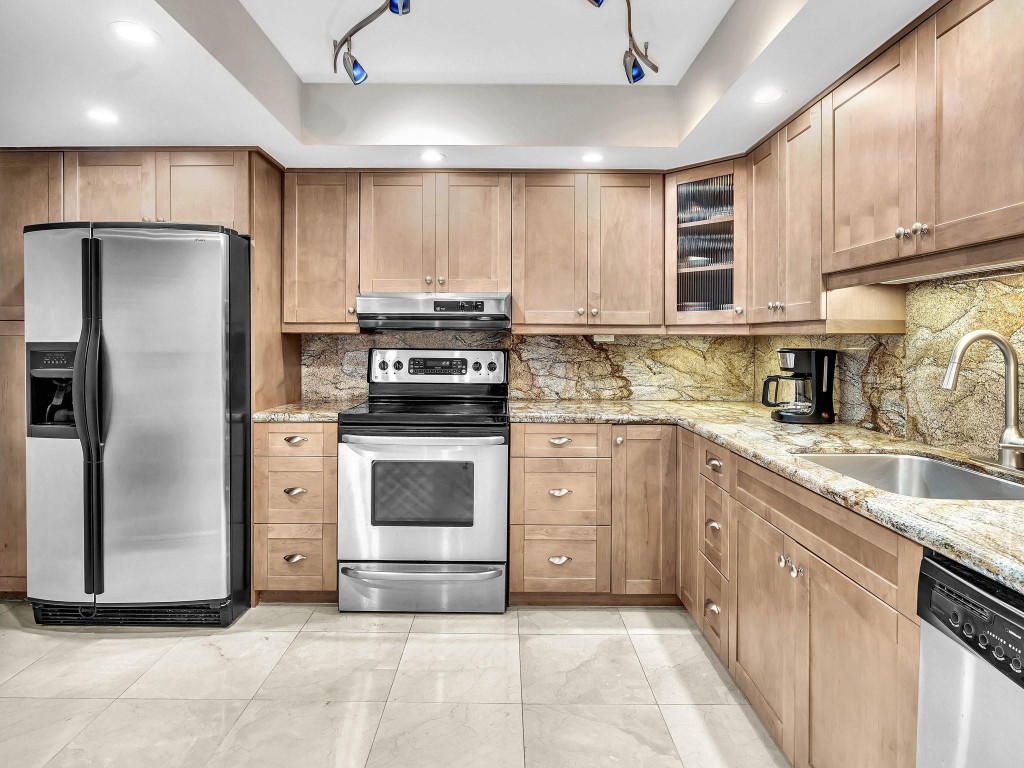 3900 Galt Ocean Dr 602