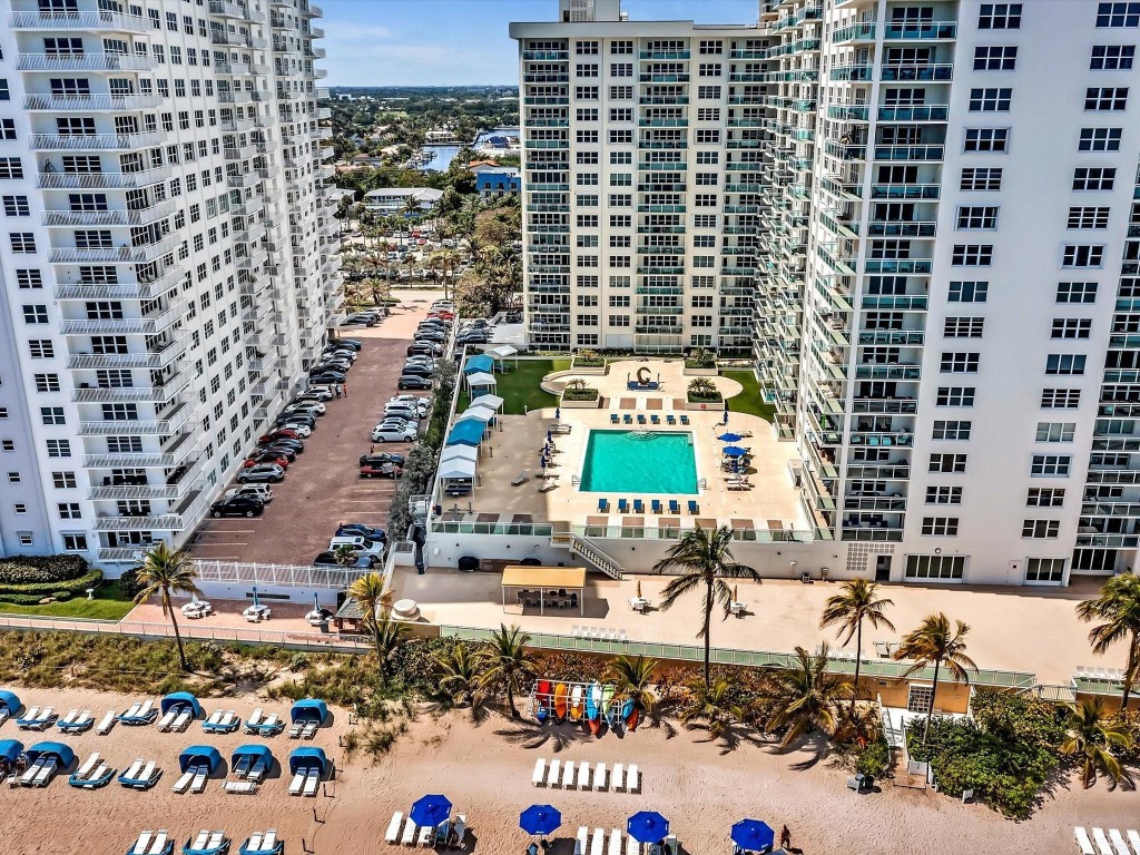 3900 Galt Ocean Dr 602