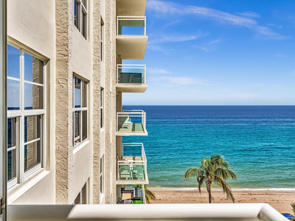 3900 Galt Ocean Dr 602