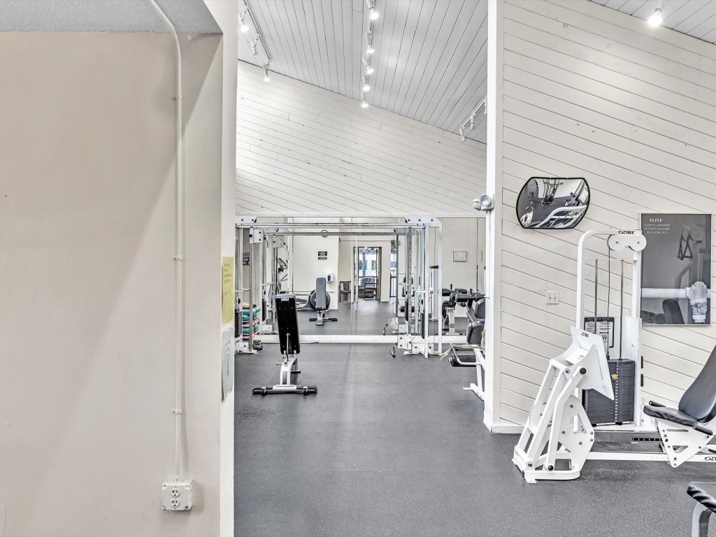 2306 S Cypress Bend Dr 416