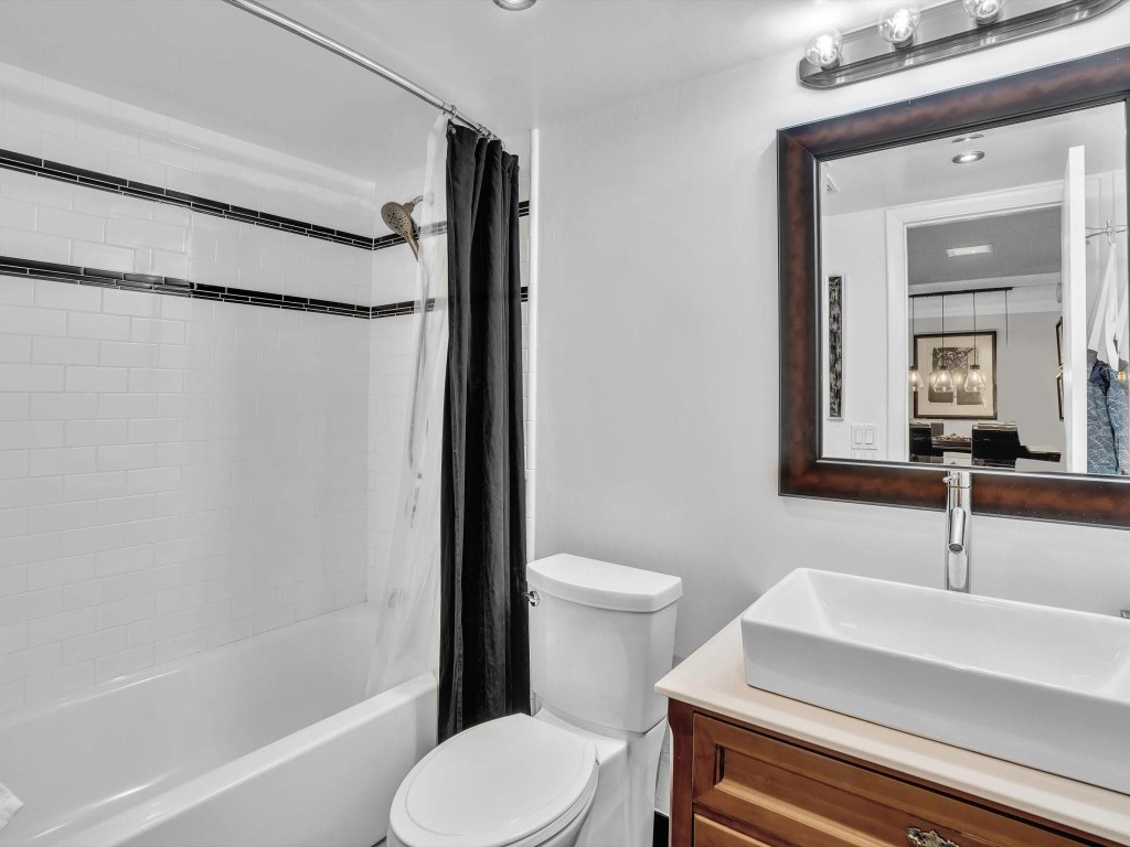 2306 S Cypress Bend Dr 416