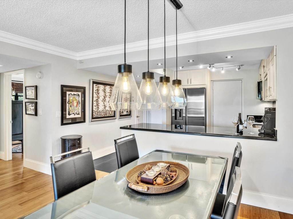 2306 S Cypress Bend Dr 416