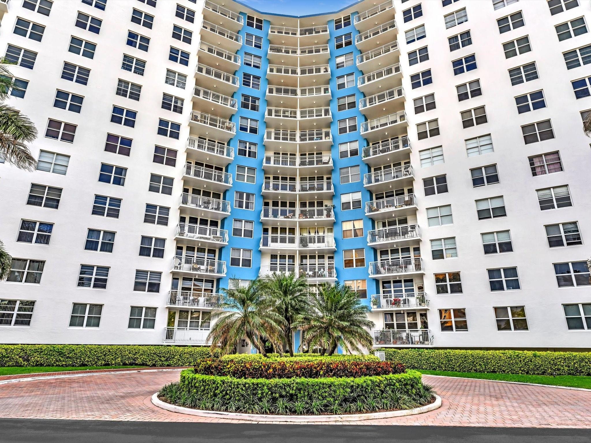 301 N Ocean Blvd 907