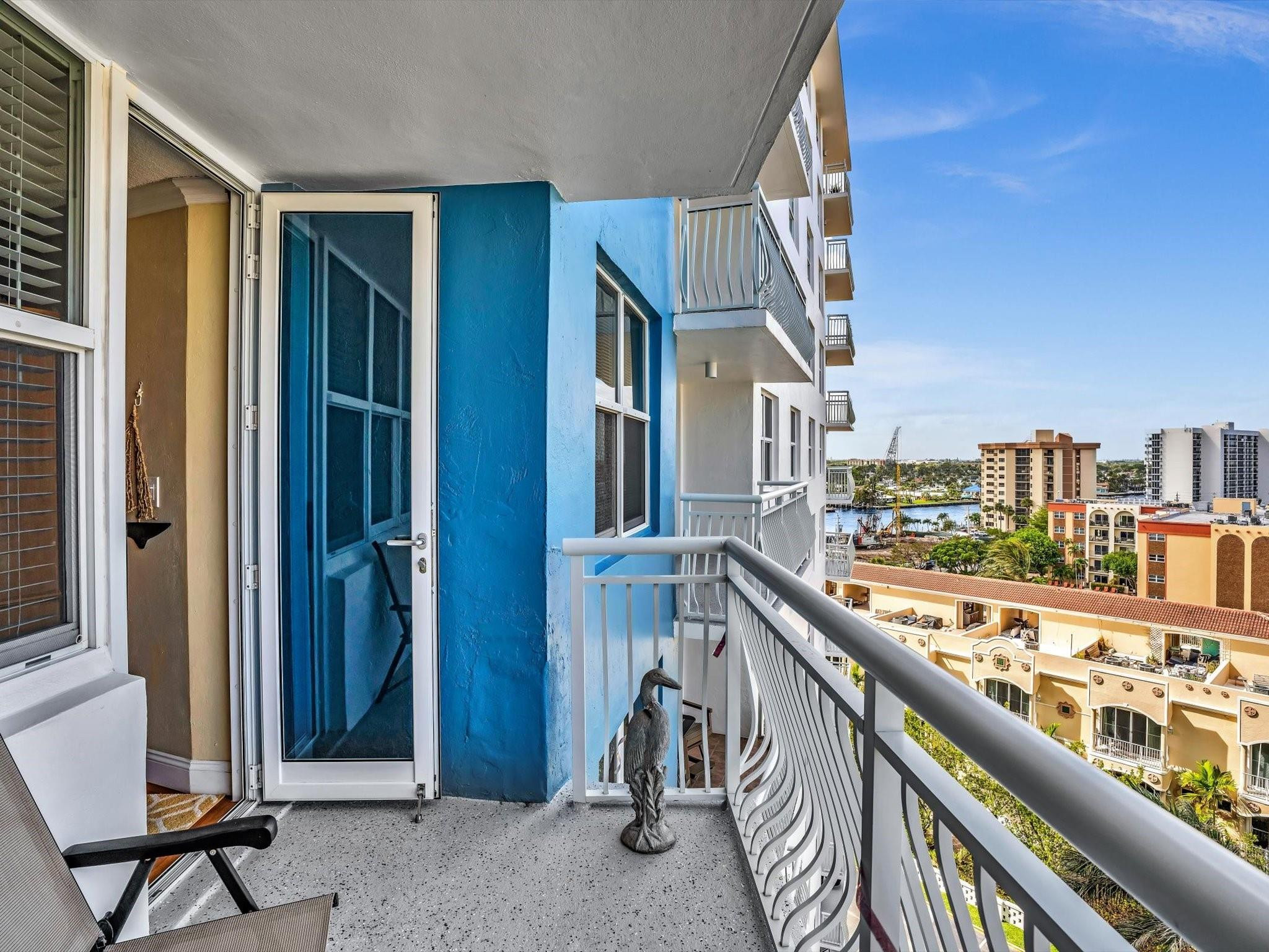 301 N Ocean Blvd 907