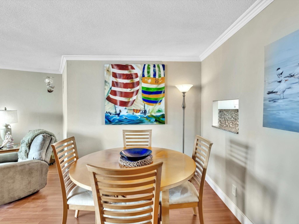 301 N Ocean Blvd 907