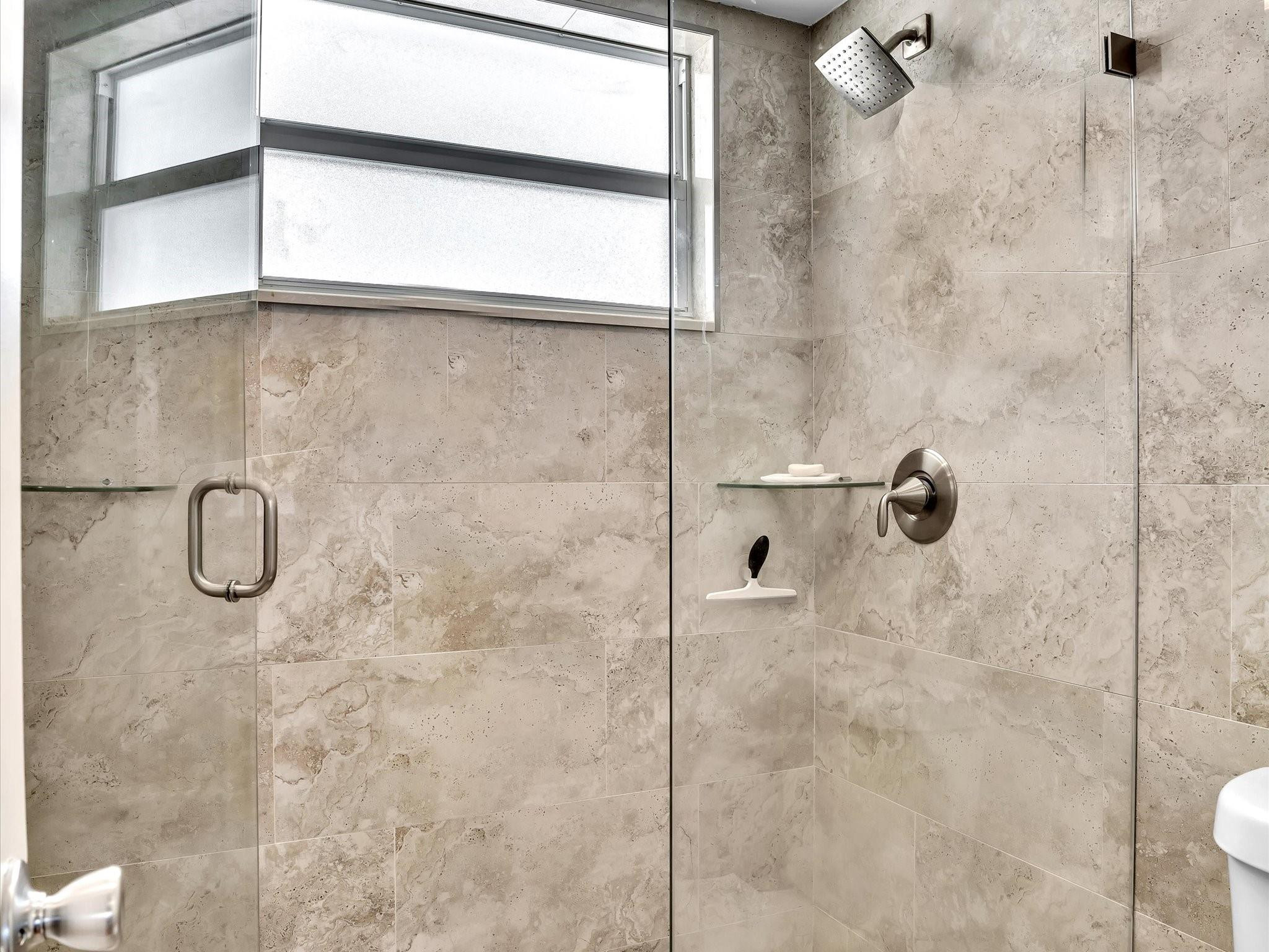 301 N Ocean Blvd 907