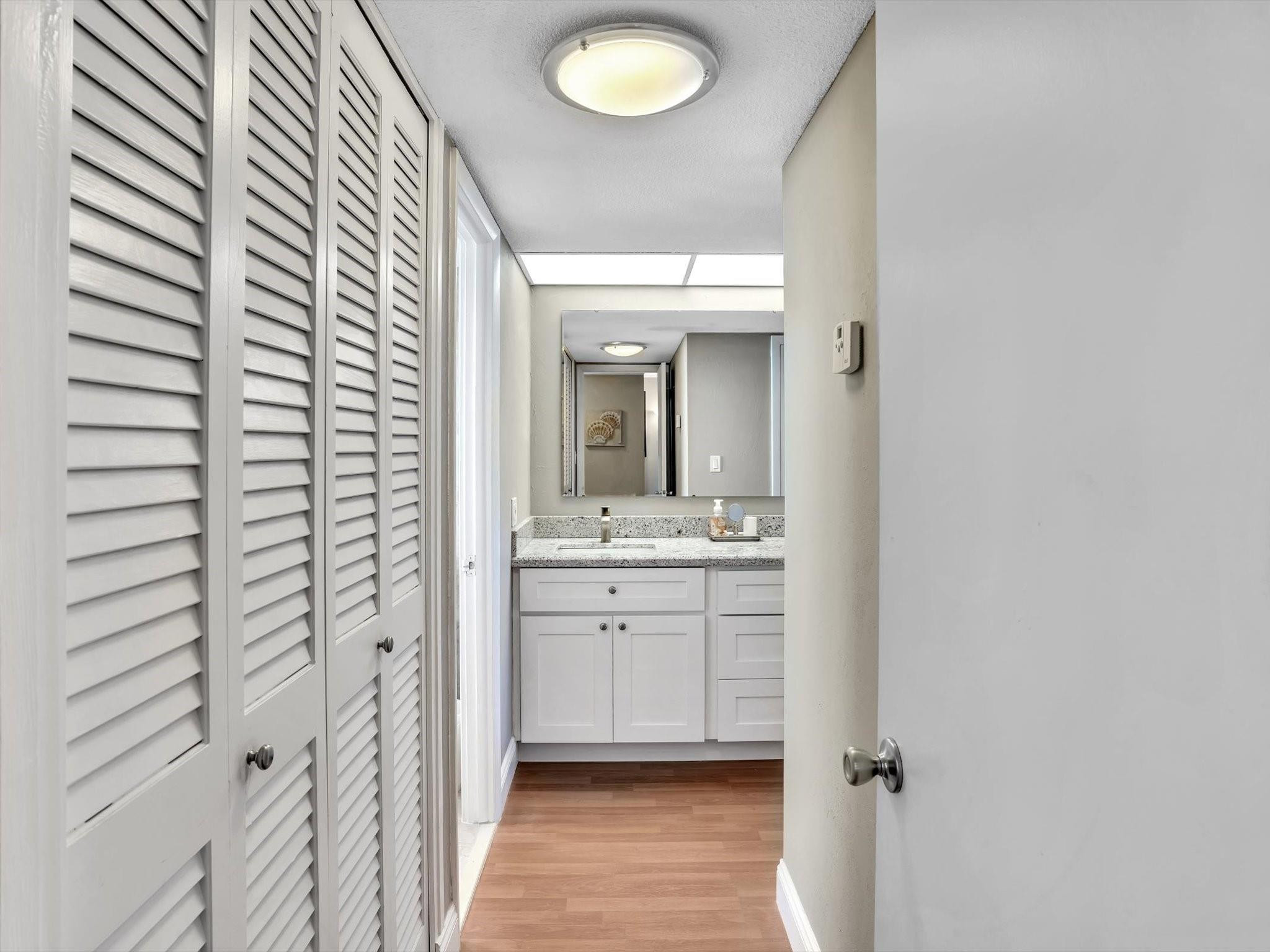 301 N Ocean Blvd 907