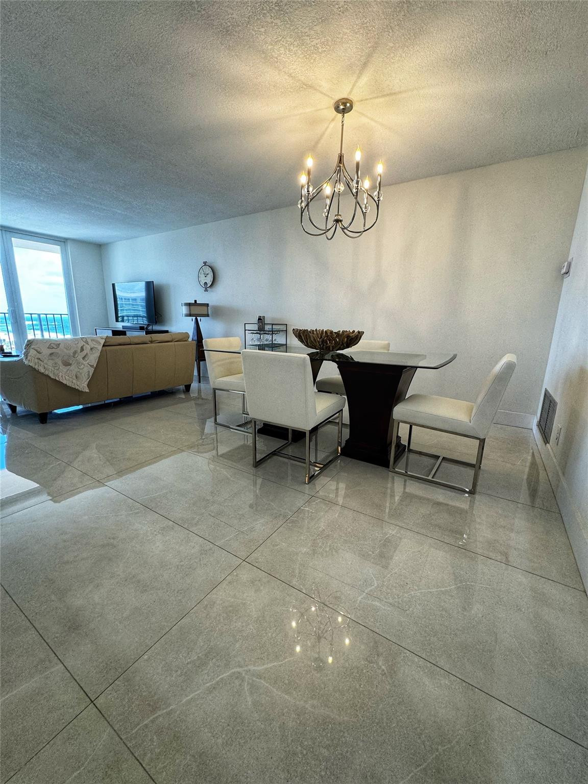 101 Briny Ave 1809