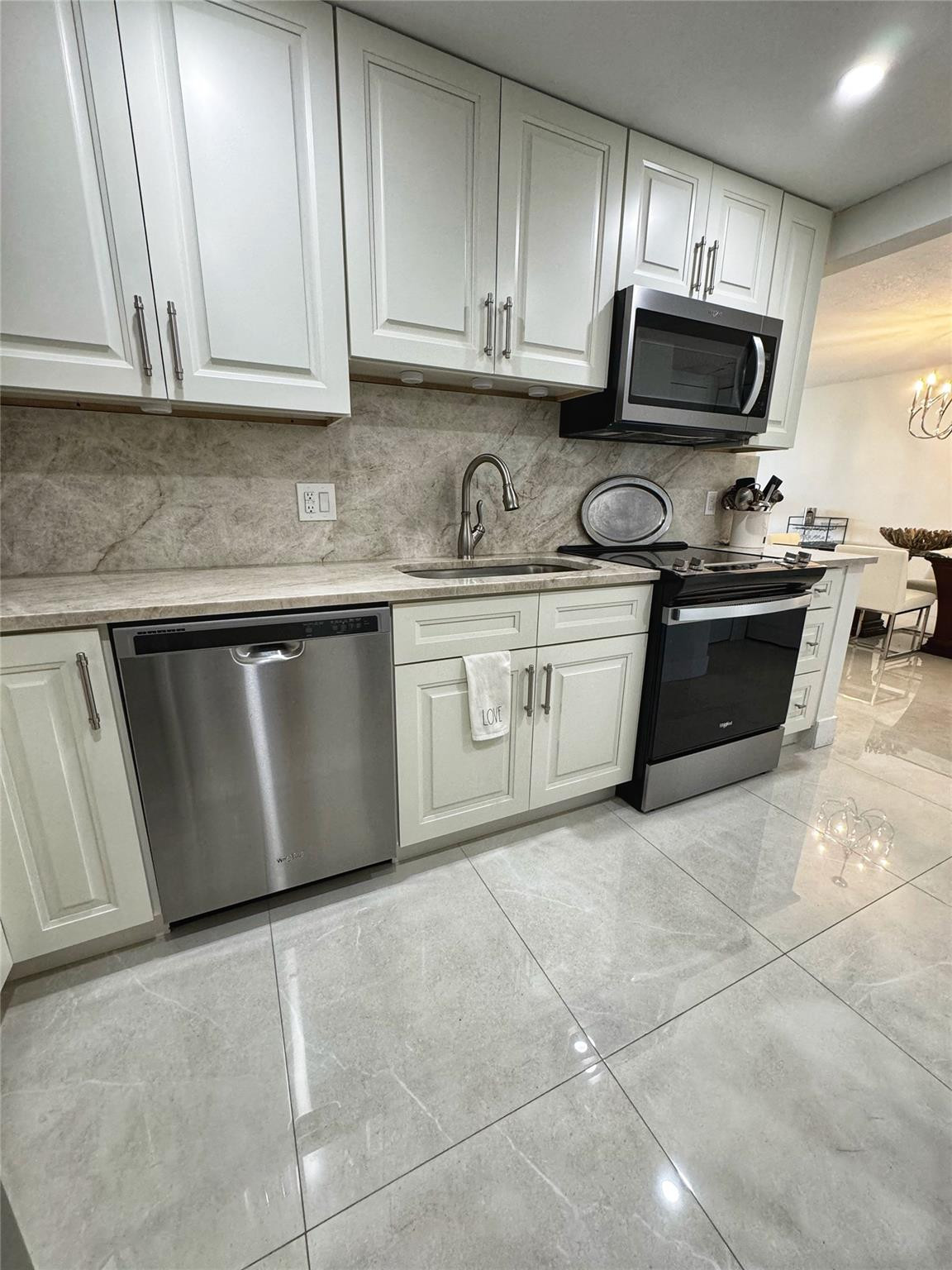 101 Briny Ave 1809