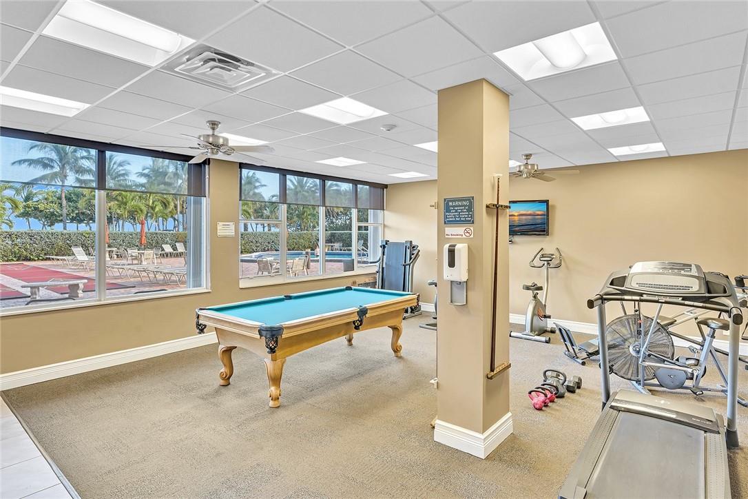 305 N Pompano Beach Blvd 1402