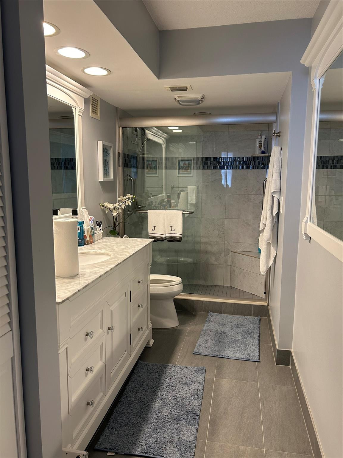 305 N Pompano Beach Blvd 1402