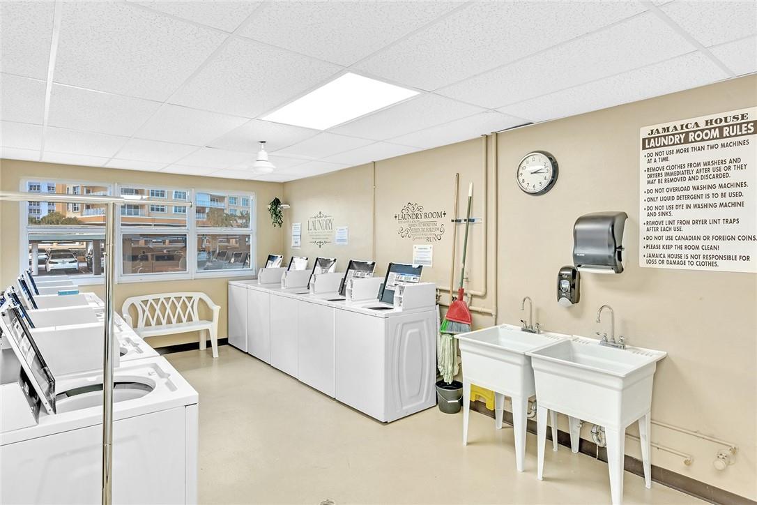 305 N Pompano Beach Blvd 1402