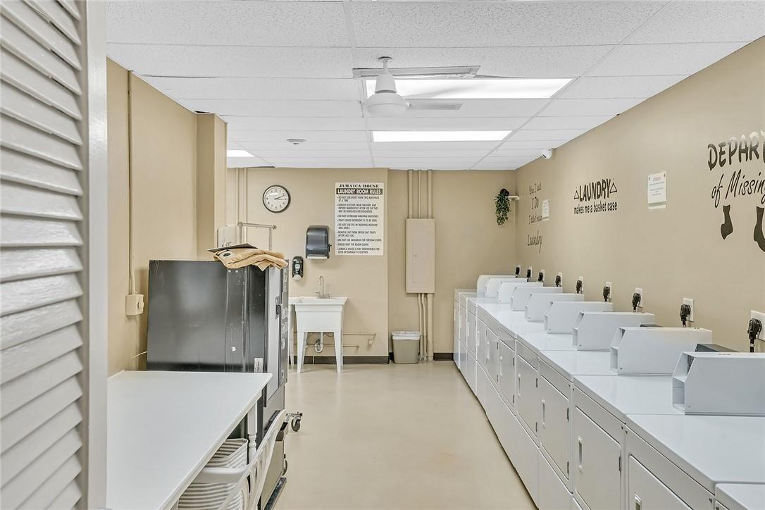 305 N Pompano Beach Blvd 1402