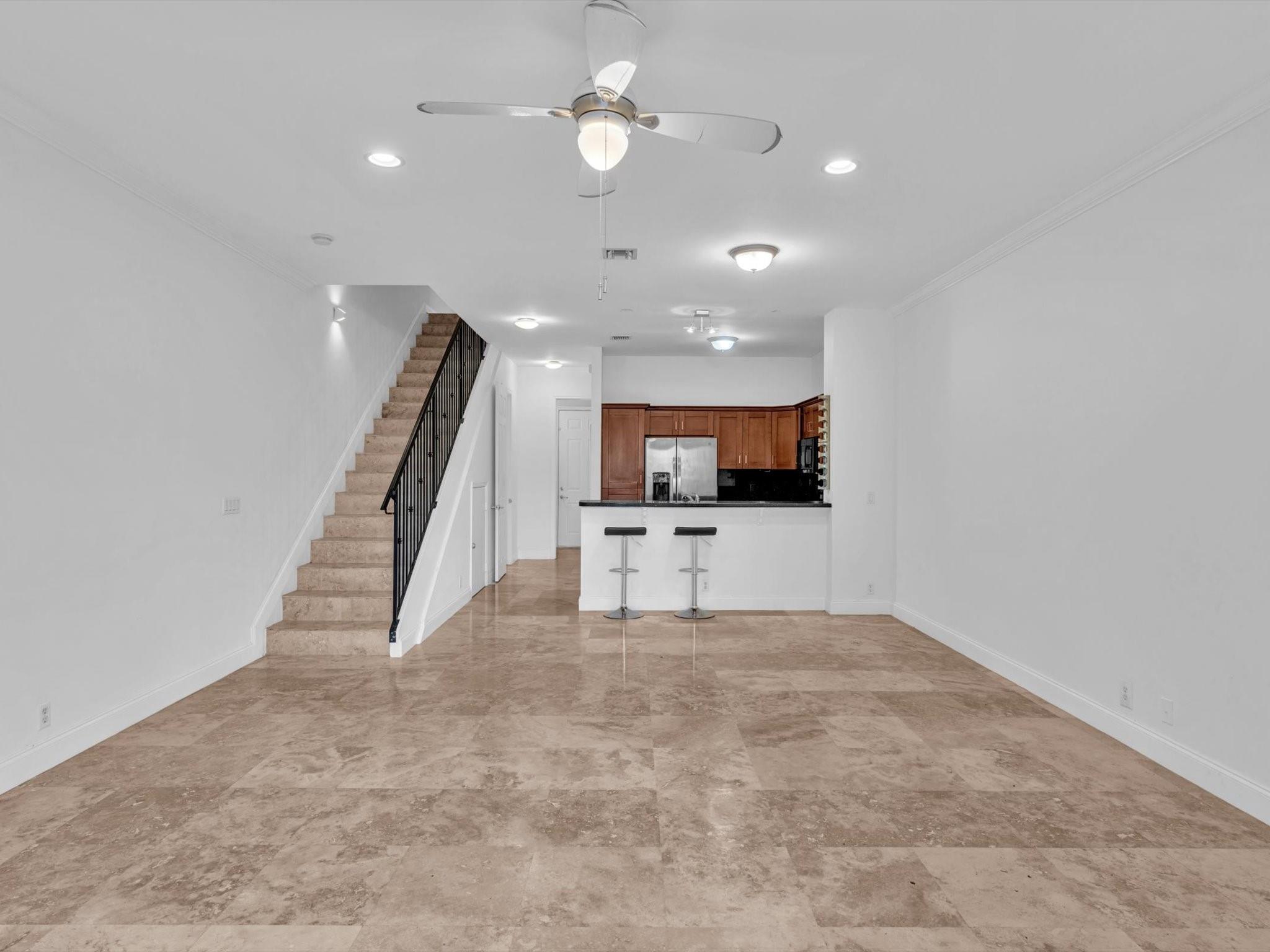 1139 NE 13th Ave 1139