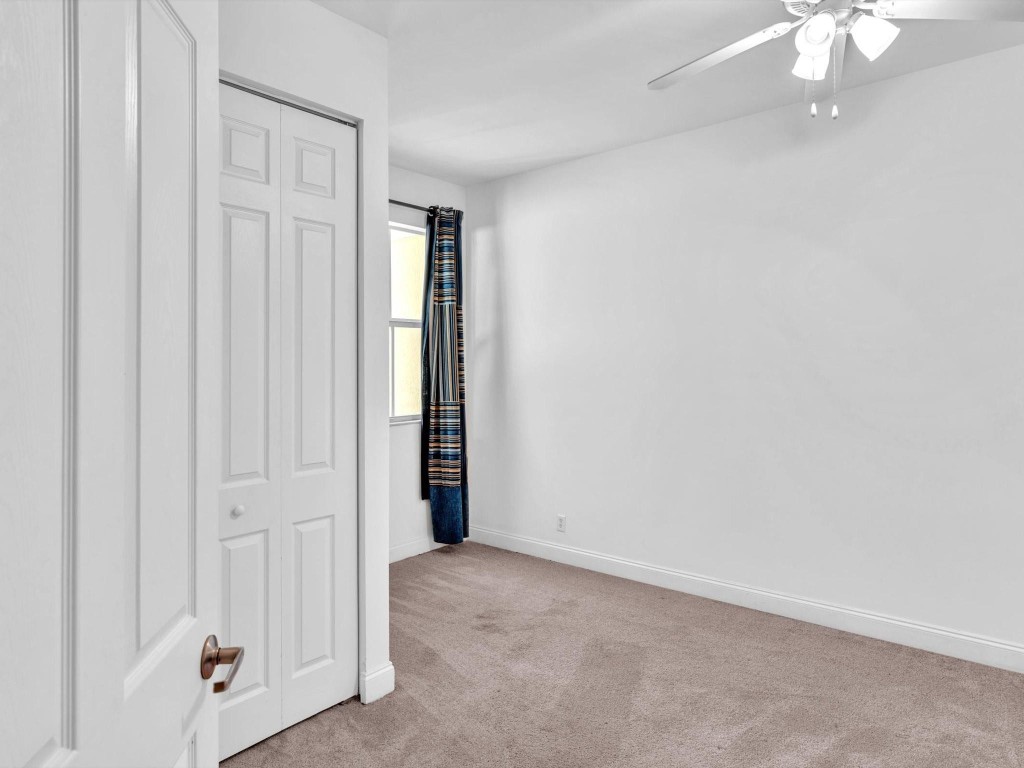 1139 NE 13th Ave 1139