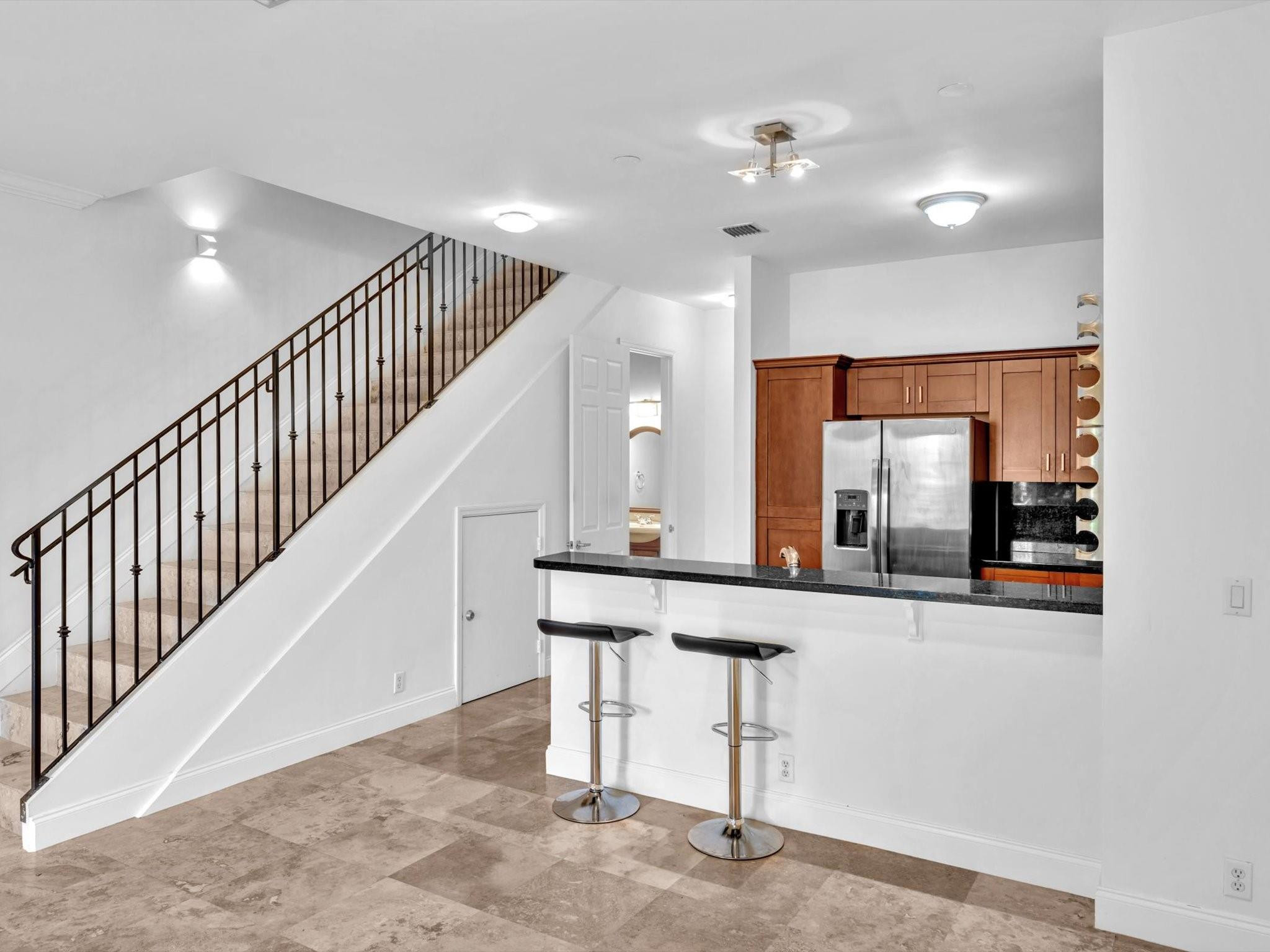 1139 NE 13th Ave 1139