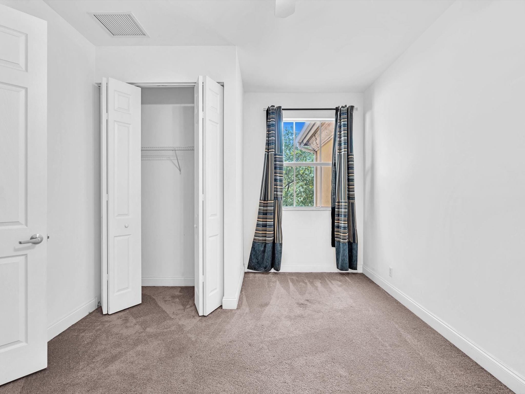 1139 NE 13th Ave 1139