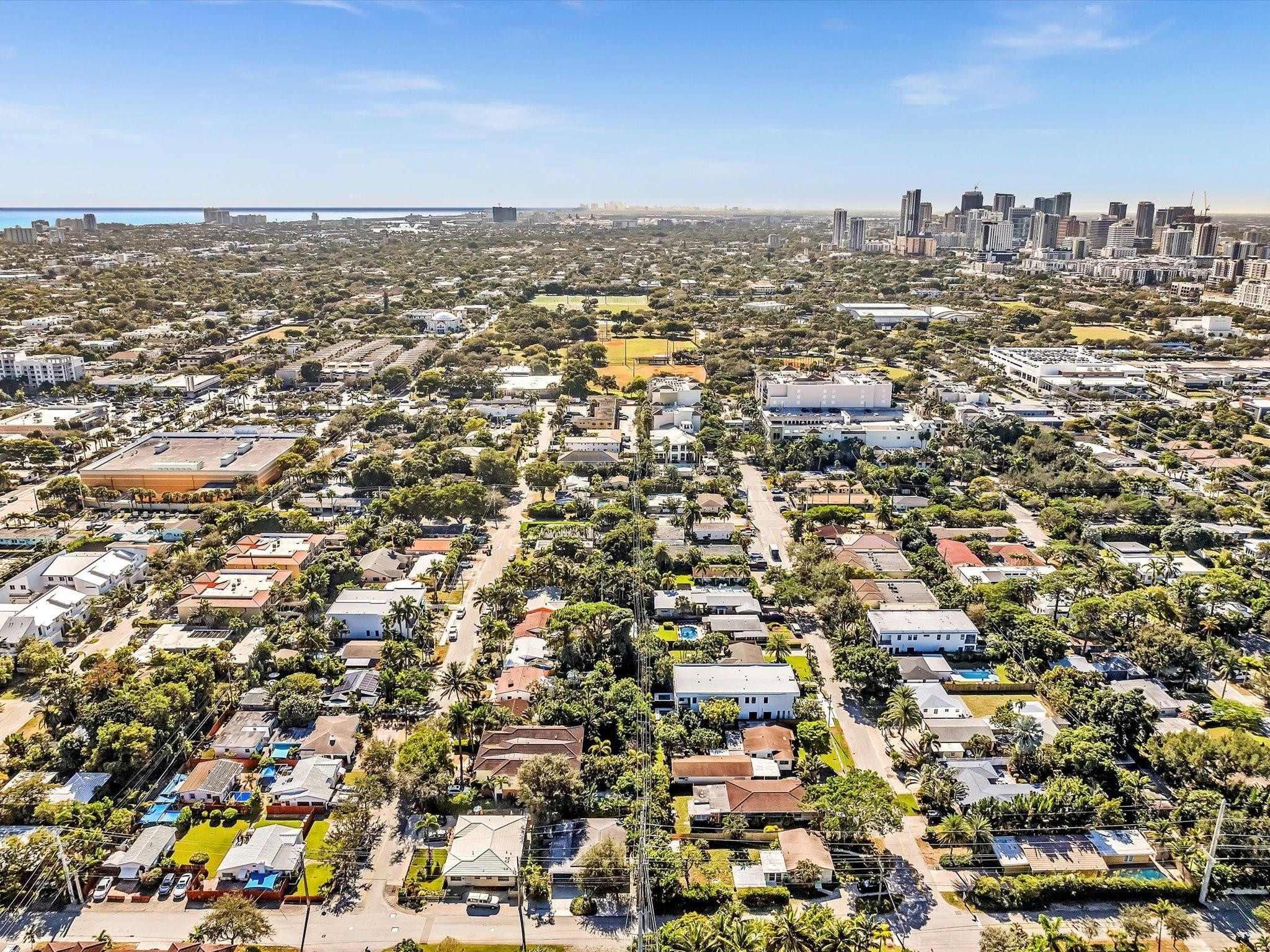 1139 NE 13th Ave 1139