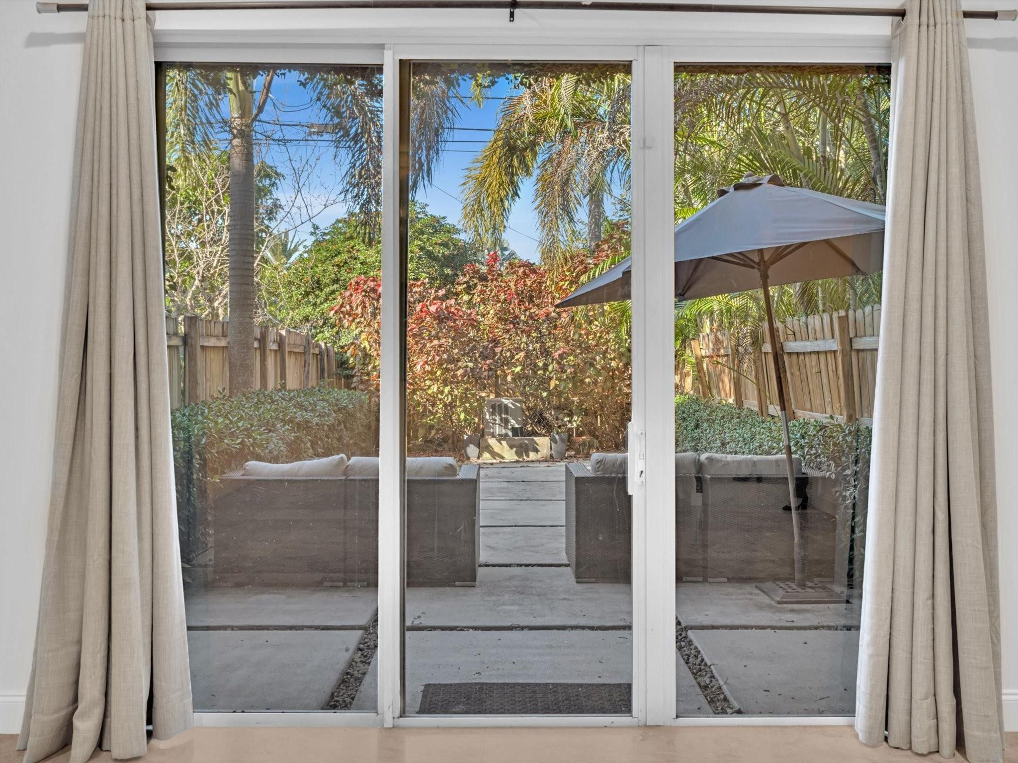 1139 NE 13th Ave 1139