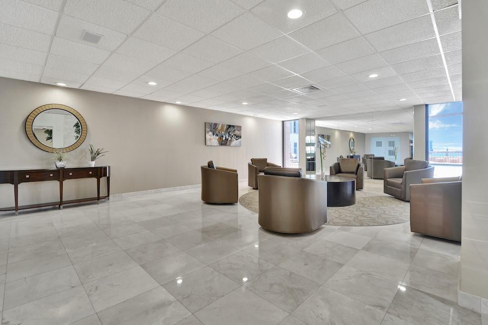 1149 Hillsboro Mile 410