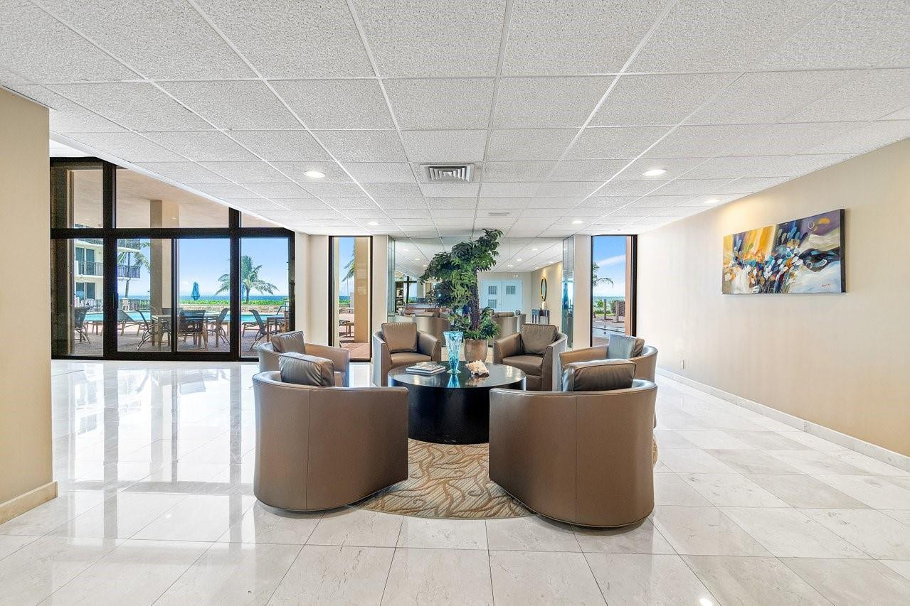 1149 Hillsboro Mile 410