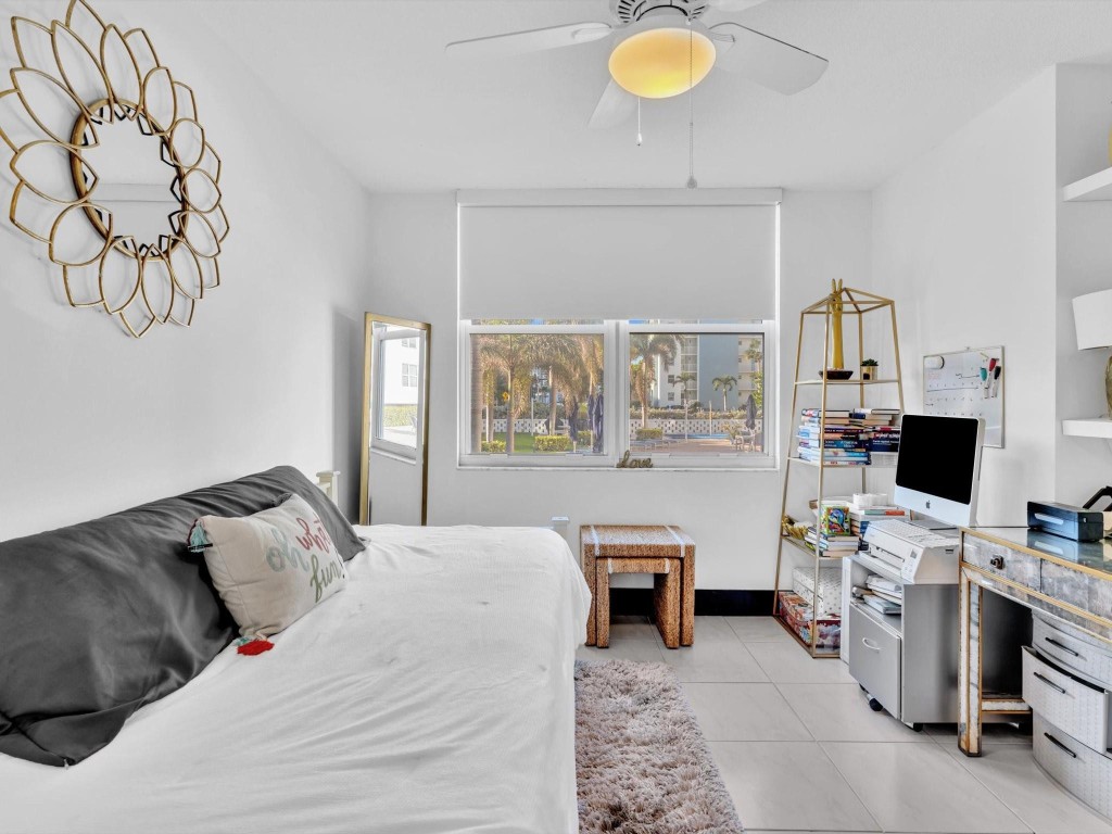 301 N Ocean Blvd 106