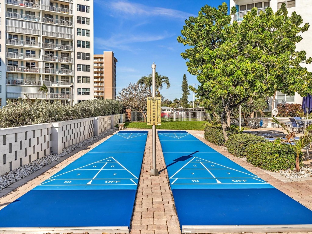 301 N Ocean Blvd 106