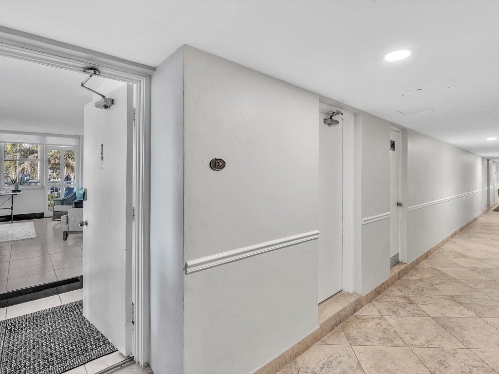 301 N Ocean Blvd 106