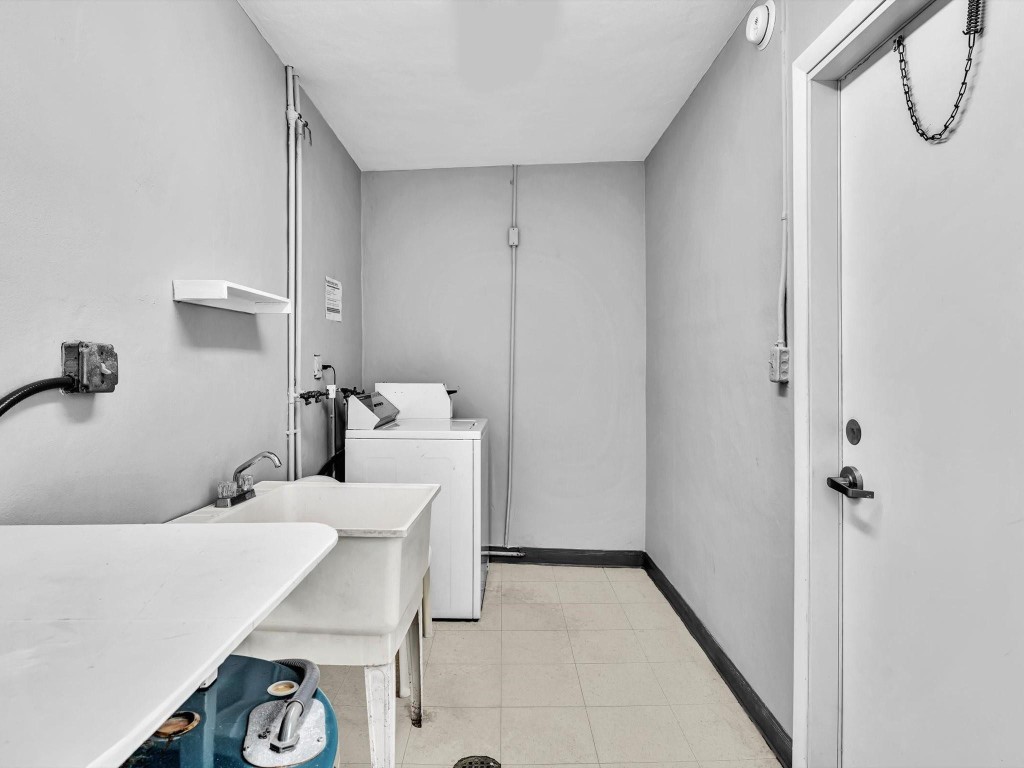 301 N Ocean Blvd 106