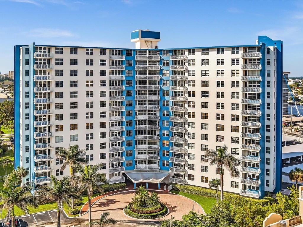 301 N Ocean Blvd 106