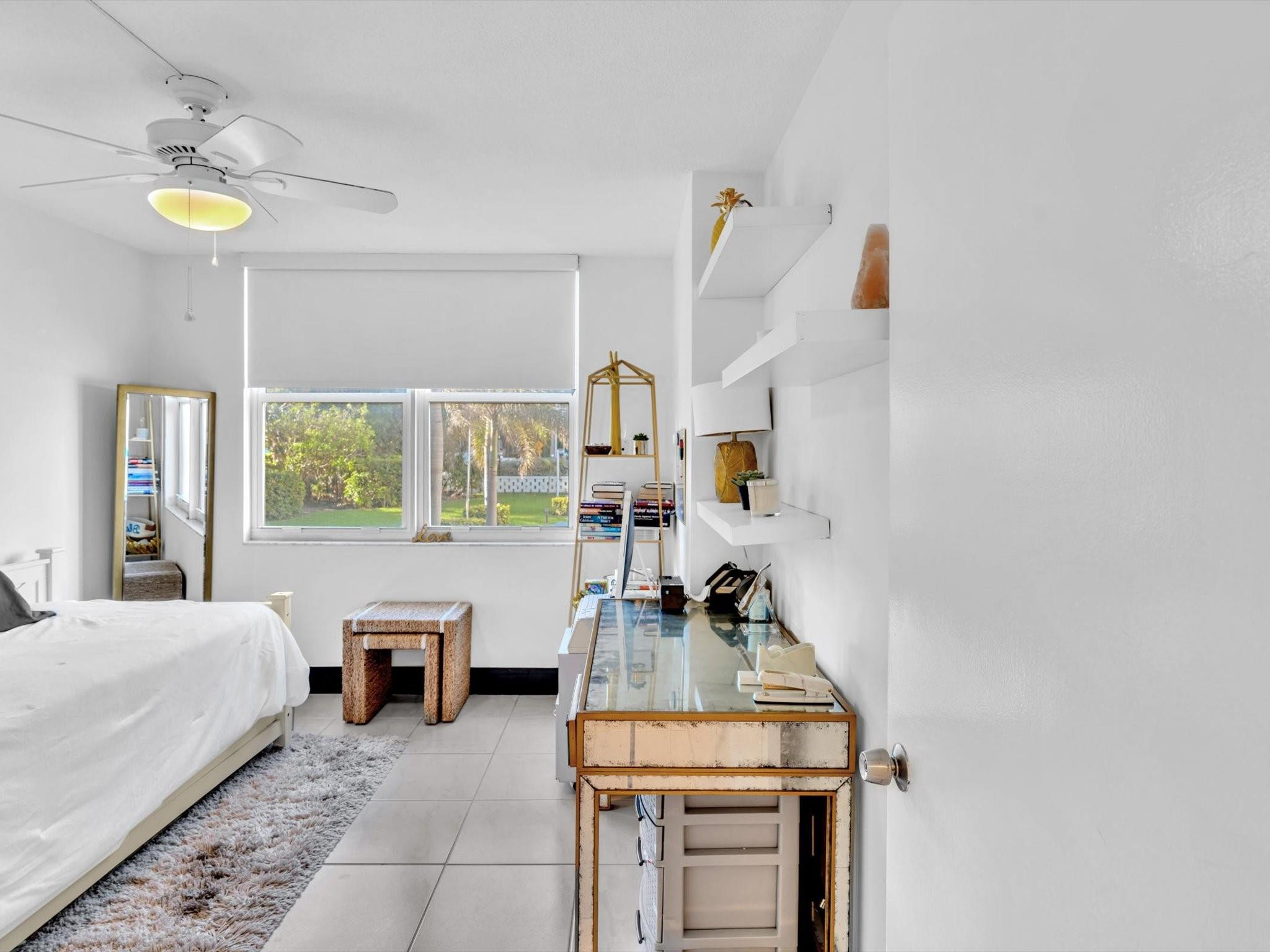 301 N Ocean Blvd 106