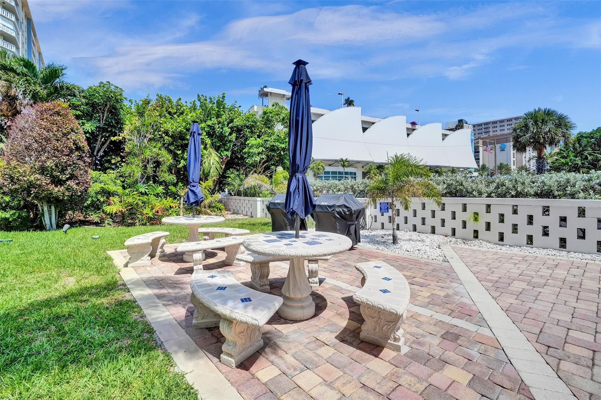 301 N Ocean Boulevard 307
