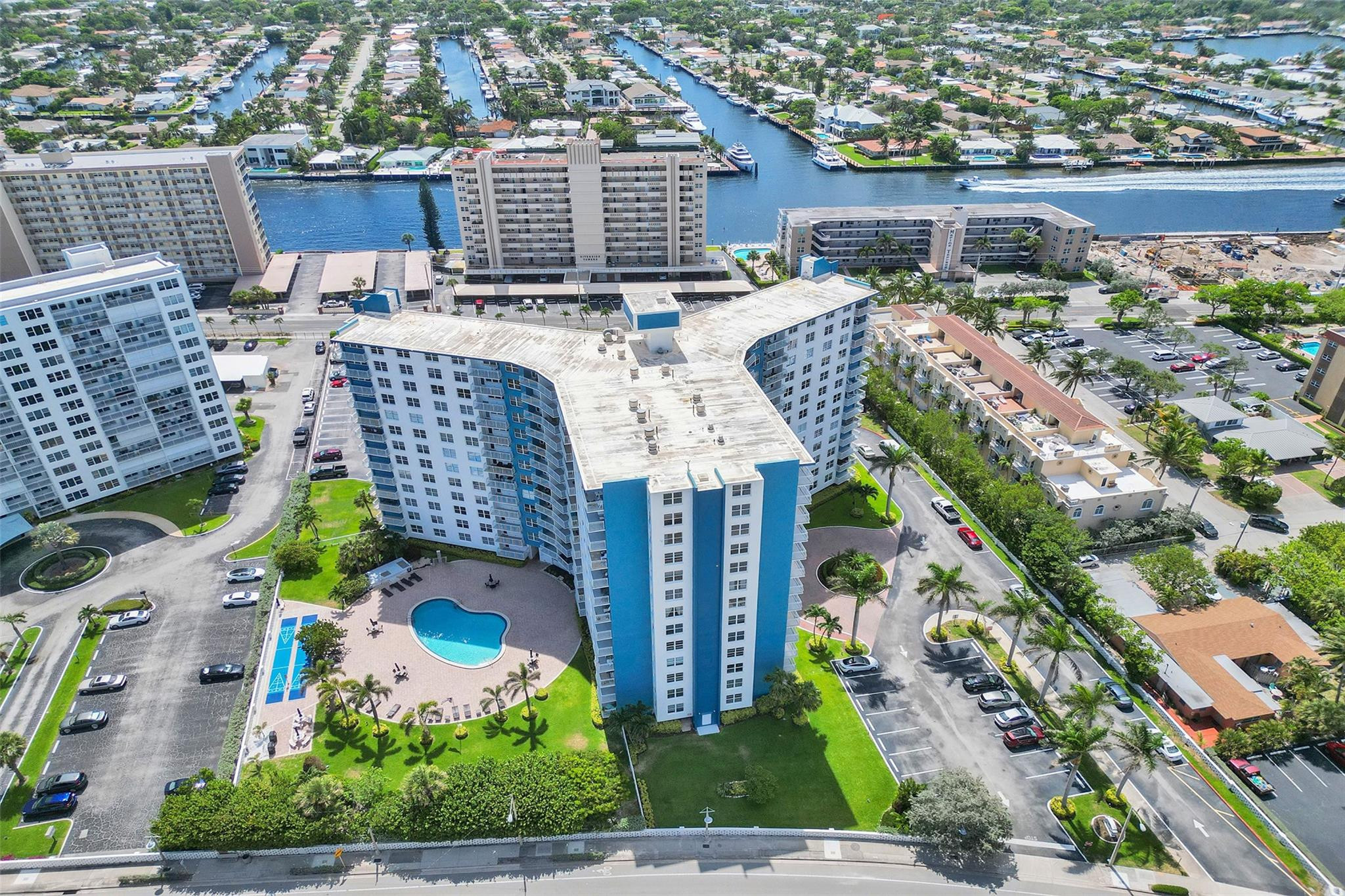 301 N Ocean Boulevard 307