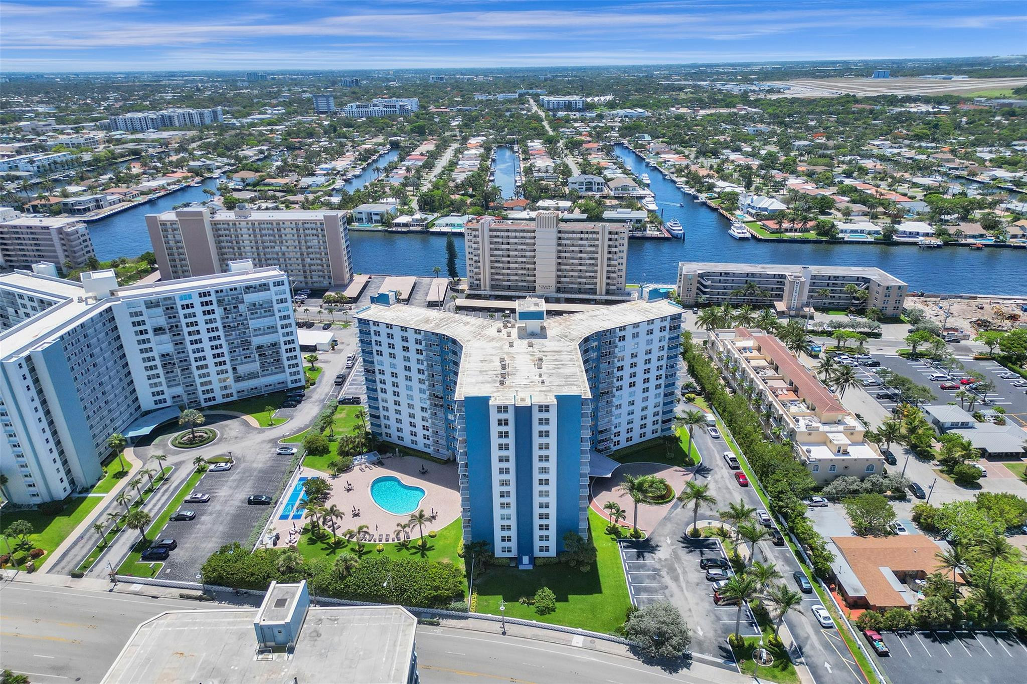 301 N Ocean Boulevard 307