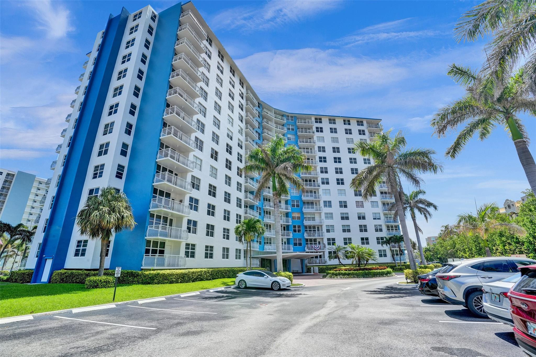 301 N Ocean Boulevard 307