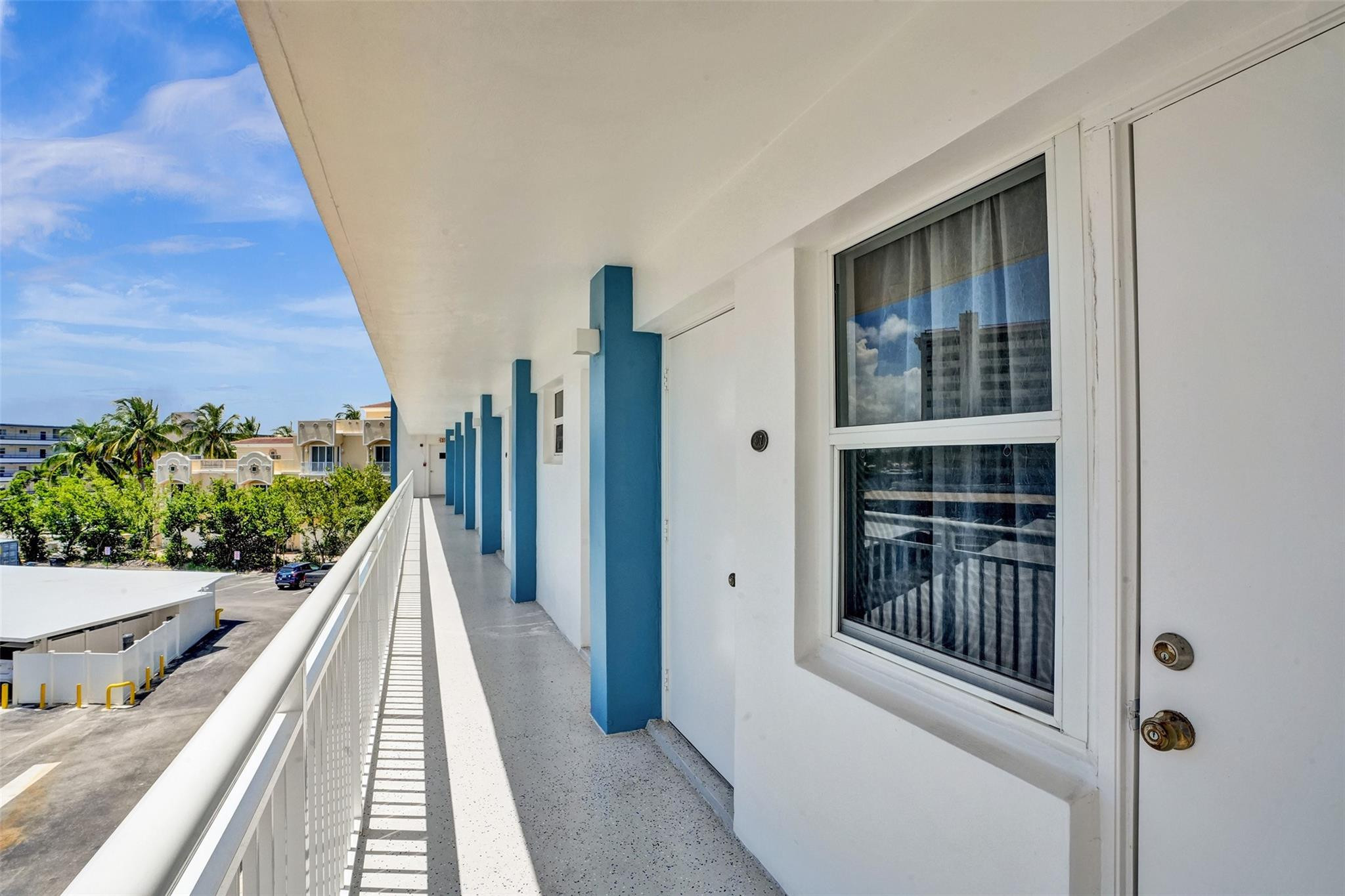 301 N Ocean Boulevard 307