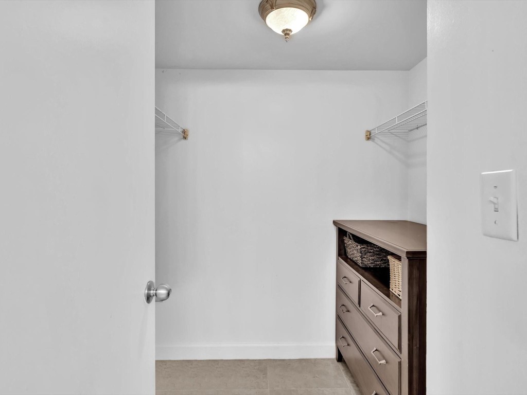 3900 GALT OCEAN DR 1214