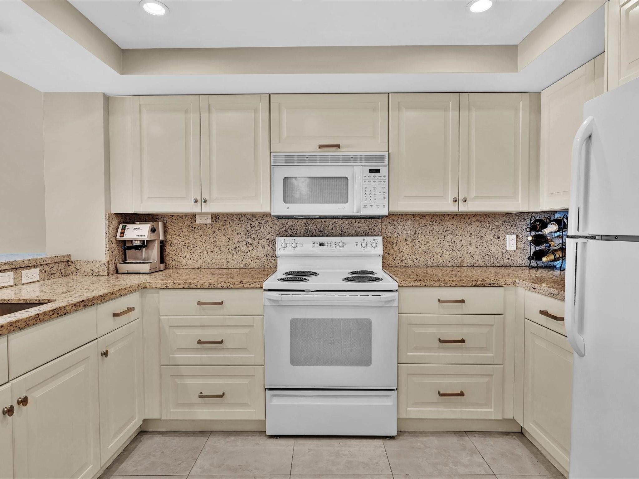 3900 GALT OCEAN DR 1214