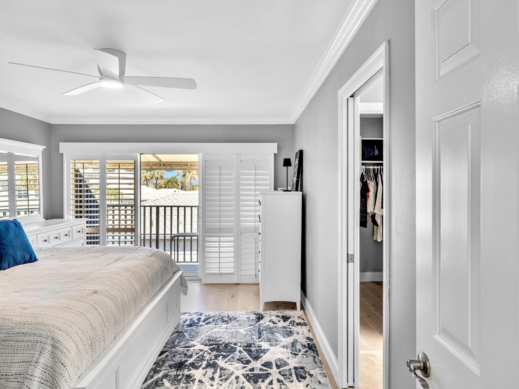 1194 Hillsboro Mile 64