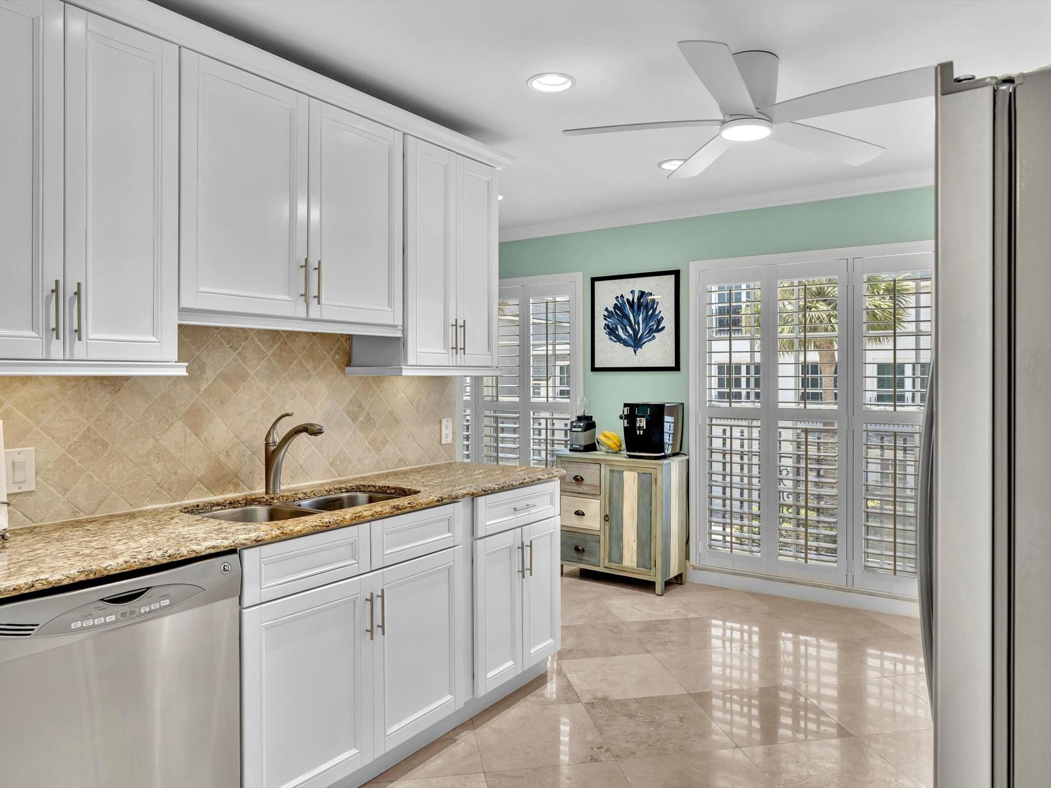 1194 Hillsboro Mile 64